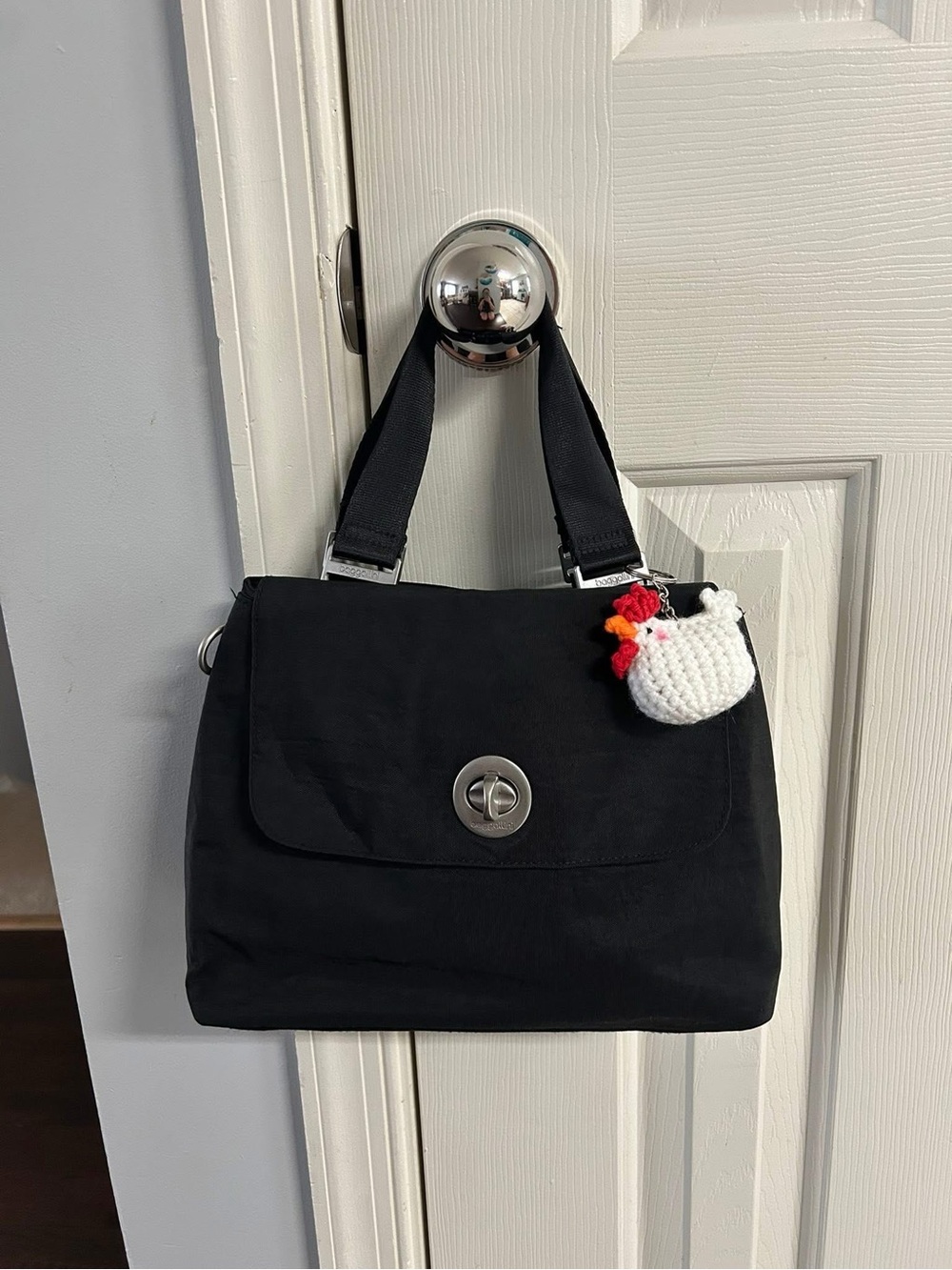 Baggallini Satchel, Tote with Multiple Compartments Turnlock, Crossbody Strap - Picture 4 of 15